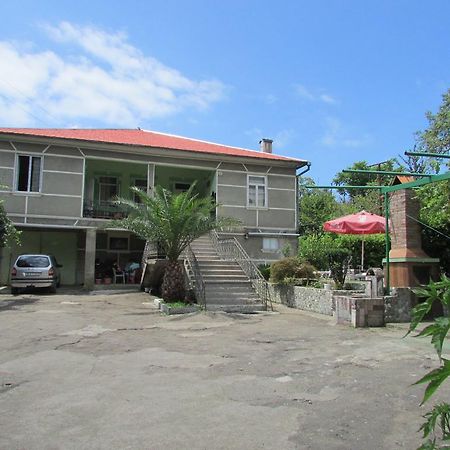 Joni Guest House Batumi Eksteriør bilde