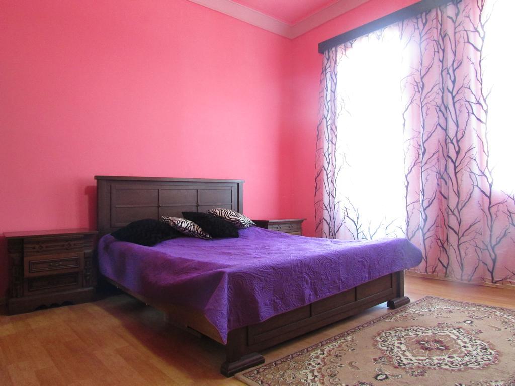 Joni Guest House Batumi Eksteriør bilde