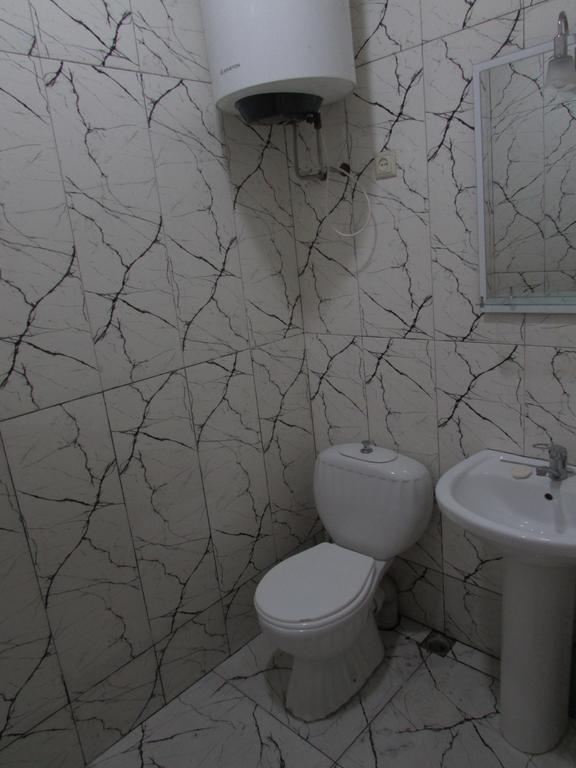 Joni Guest House Batumi Eksteriør bilde