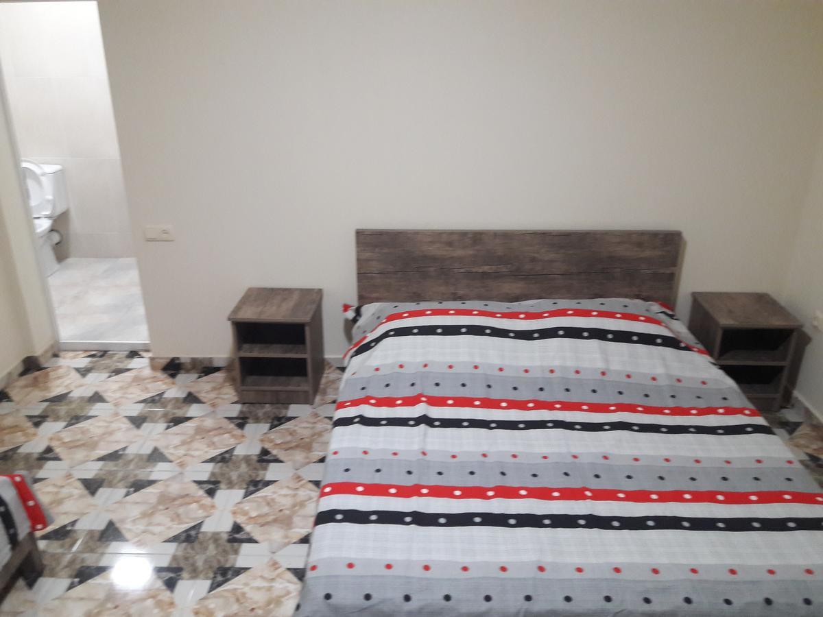 Joni Guest House Batumi Eksteriør bilde
